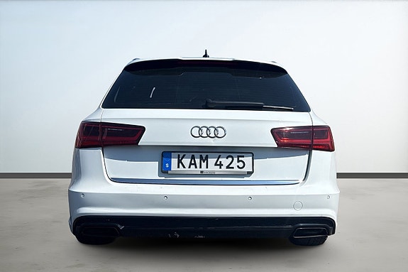 Audi A6 4 of 5