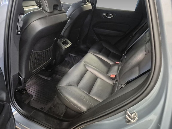 Volvo XC60 10 of 11