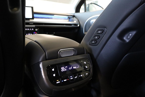 Hyundai Ioniq 9 16 of 30