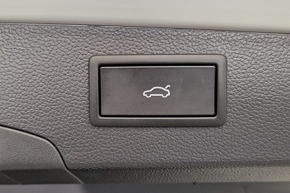 Volkswagen Passat 7 of 18