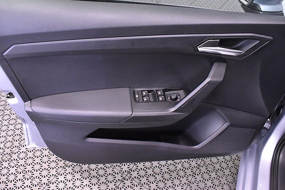 Seat Ibiza 7 of 17