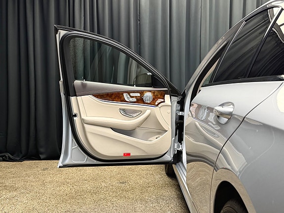 Mercedes-Benz E350 d 14 of 30