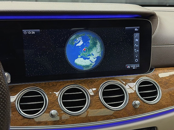 Mercedes-Benz E350 d 29 of 30