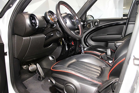 MINI Countryman Cooper S 12 of 27