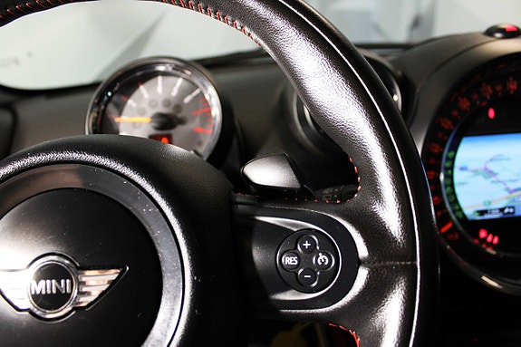 MINI Countryman Cooper S 22 of 27