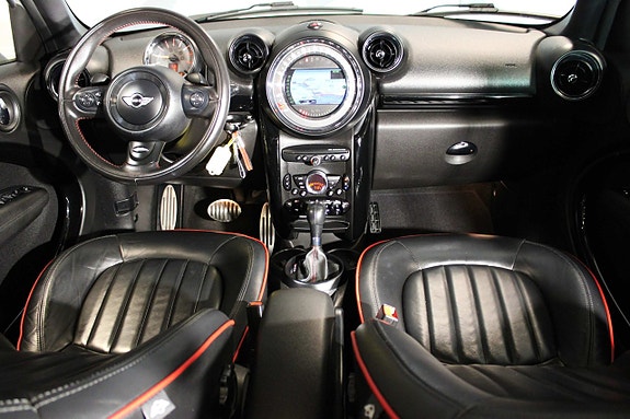MINI Countryman Cooper S 11 of 27