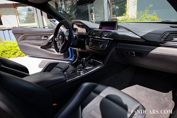 BMW M4 26 of 26