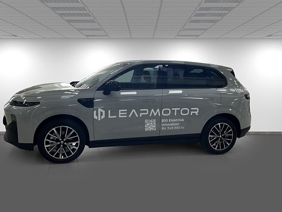 Leapmotor B10 4 of 5