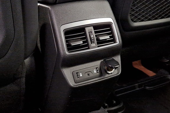 Renault Koleos 17 of 17