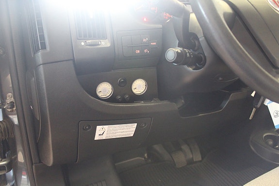 Knaus 600 Boxstar 18 of 19