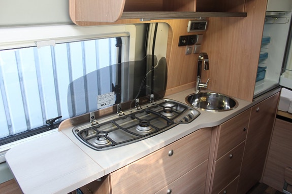 Knaus 600 Boxstar 13 of 19