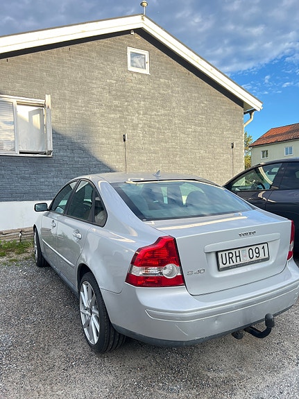 Volvo S40 4 of 5
