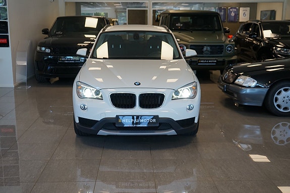 BMW X1 2 of 5