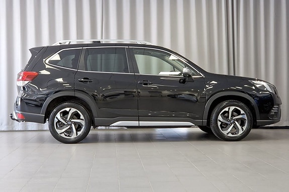 Subaru Forester 4 of 5