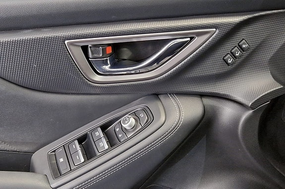 Subaru Forester 12 of 19