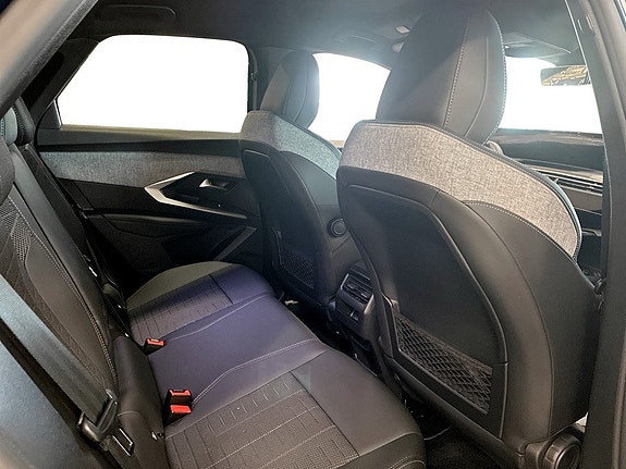 Peugeot 3008 14 of 17