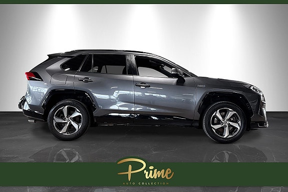Toyota RAV4 4 of 22
