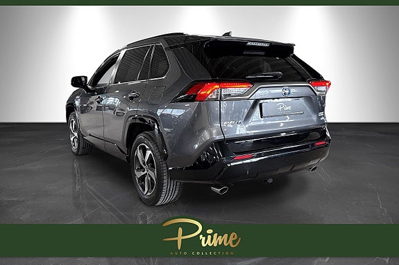 Toyota RAV4 22 of 22