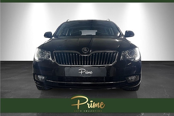 Skoda Superb 3 of 5