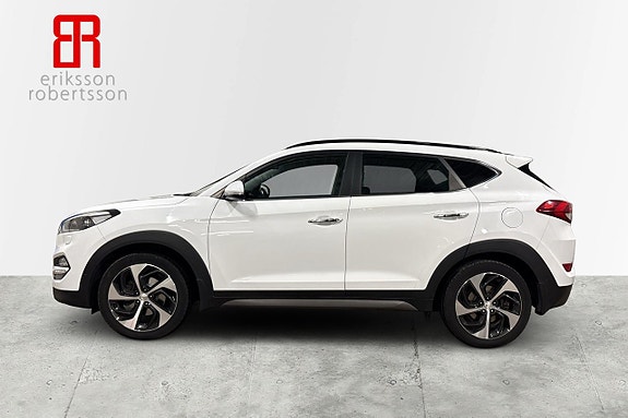 Hyundai Tucson 2 of 5