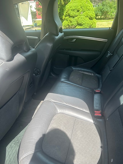 Volvo V70 5 of 5