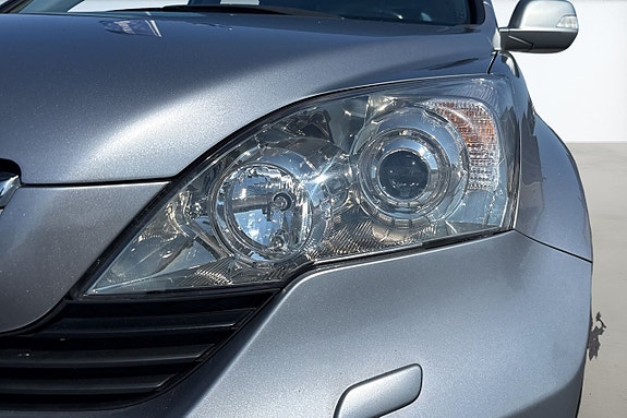 Honda CR-V 9 of 16