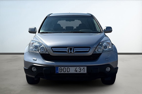 Honda CR-V 8 of 16