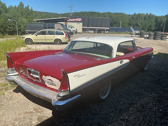 Chrysler Windsor 6 of 21