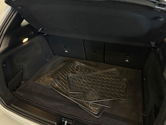 Mercedes-Benz B200 d 22 of 24