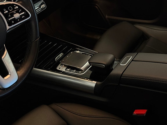 Mercedes-Benz B200 d 14 of 24
