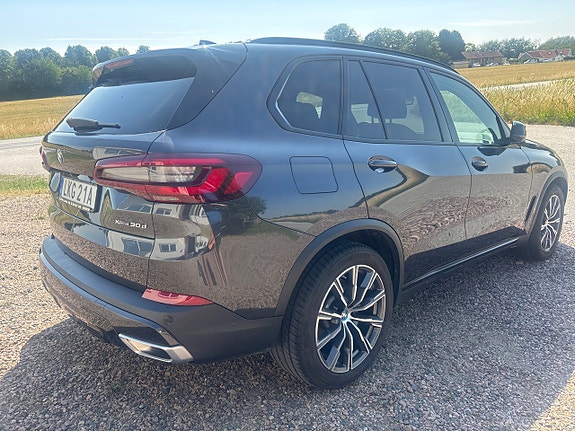 BMW X5 3 of 5