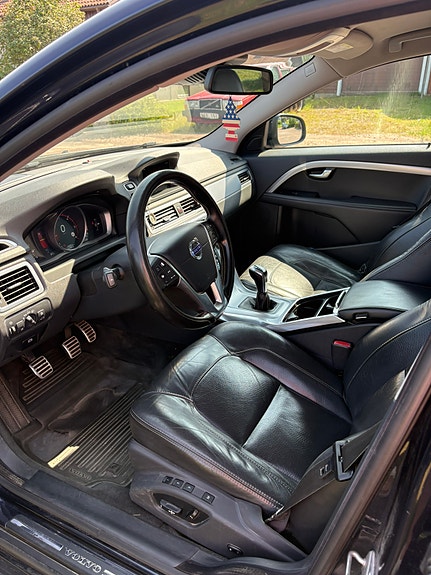 Volvo V70 5 of 5