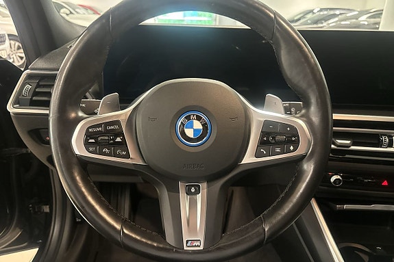 BMW 330e 15 of 16