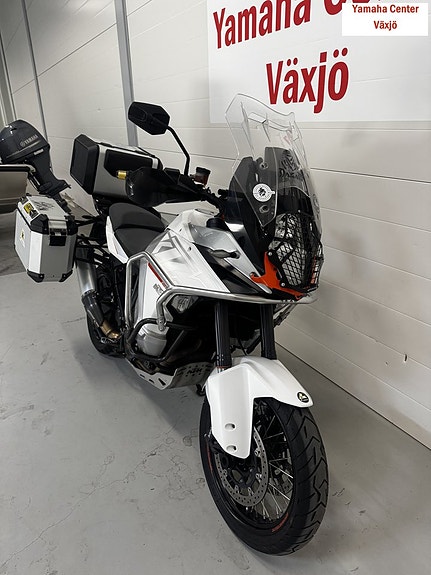 KTM 1290 Super Adventure ABS 3 of 10