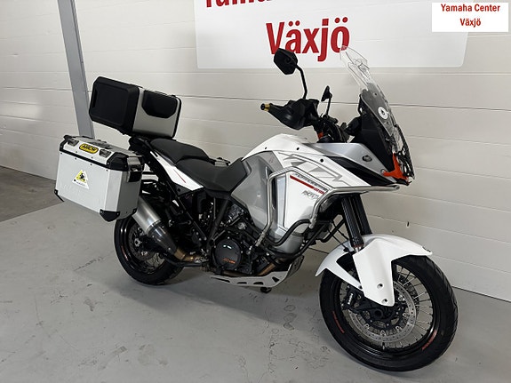 KTM 1290 Super Adventure ABS 2 of 10
