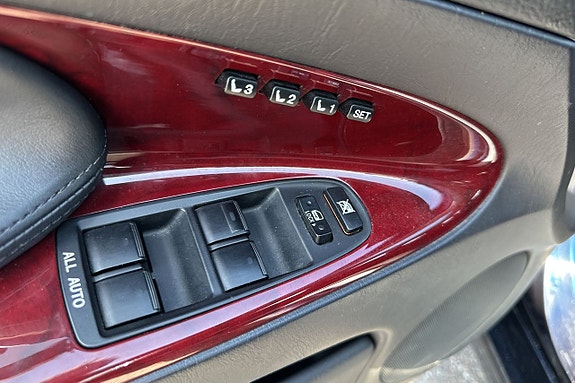 Lexus GS300 21 of 30