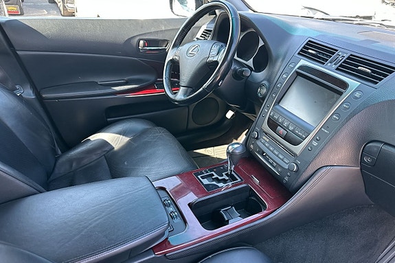 Lexus GS300 17 of 30