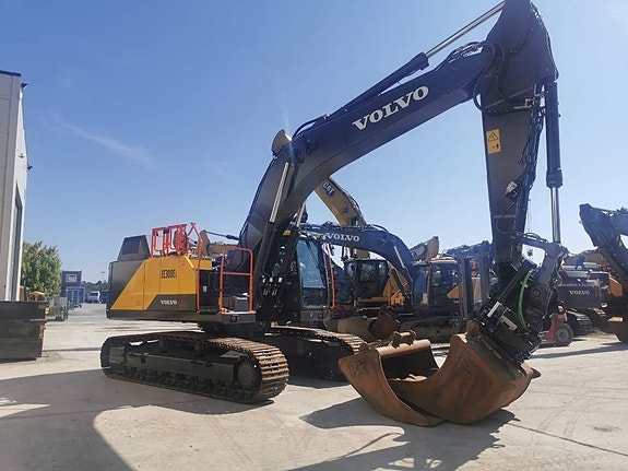Volvo EC 300 EL 3 of 14