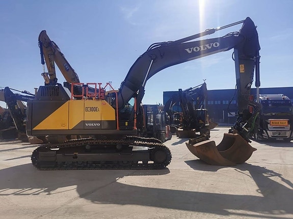 Volvo EC 300 EL 4 of 14