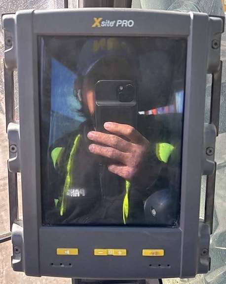 Volvo EC 300 EL 14 of 14