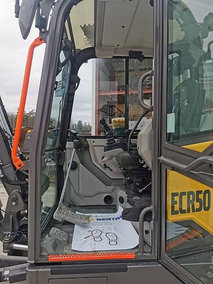 Volvo ECR 50 3 of 12