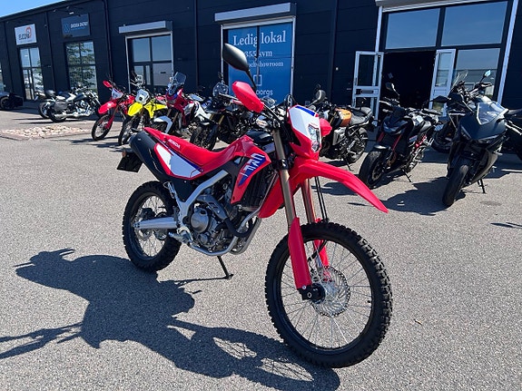 Honda CRF300L (51Mil) 2 of 6