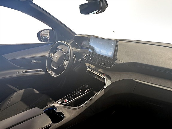 Peugeot 5008 11 of 15