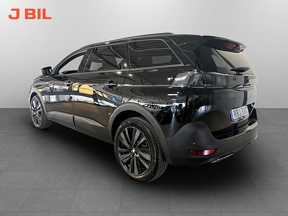 Peugeot 5008 3 of 15
