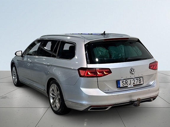 Volkswagen Passat 5 of 5