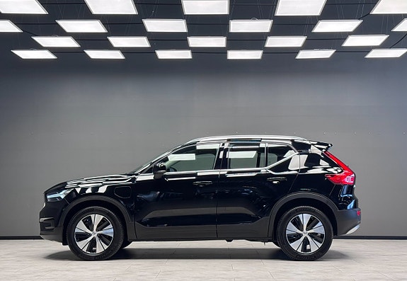 Volvo XC40 5 of 5