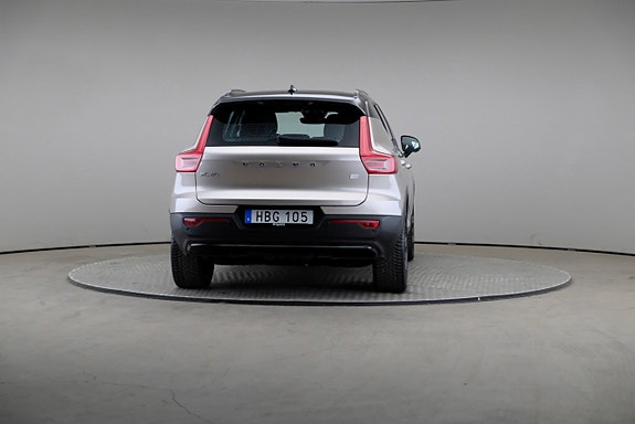 Volvo XC40 5 of 5