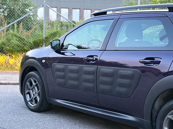 Citroen C4 Cactus 4 of 5