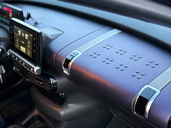 Citroen C4 Cactus 7 of 18