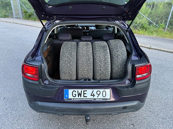 Citroen C4 Cactus 2 of 5
